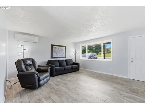 1808 NW 94th Street Vancouver WA 98665