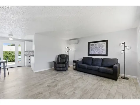 1808 NW 94th Street Vancouver WA 98665