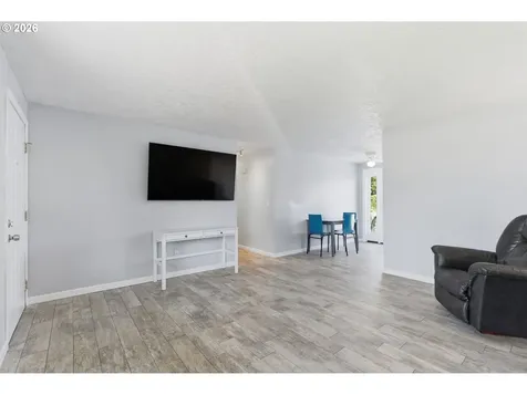 1808 NW 94th Street Vancouver WA 98665