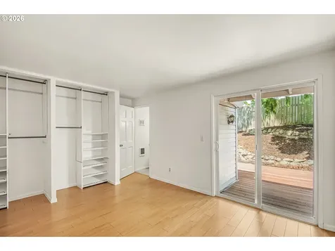 5545 NW Ridgemoor Court Portland OR 97229
