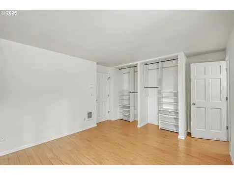 5545 NW Ridgemoor Court Portland OR 97229