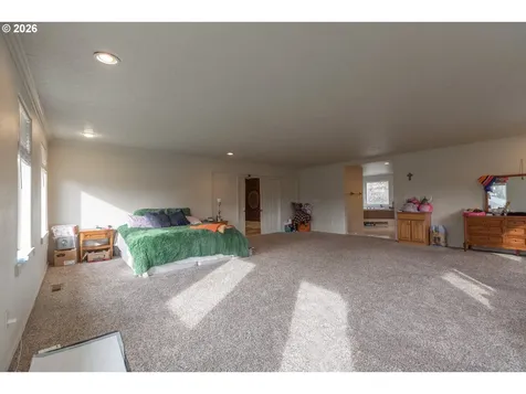 1408 SE 83rd Court Vancouver WA 98664