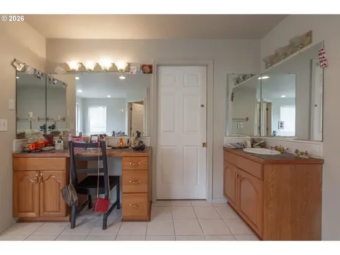 1408 SE 83rd Court Vancouver WA 98664