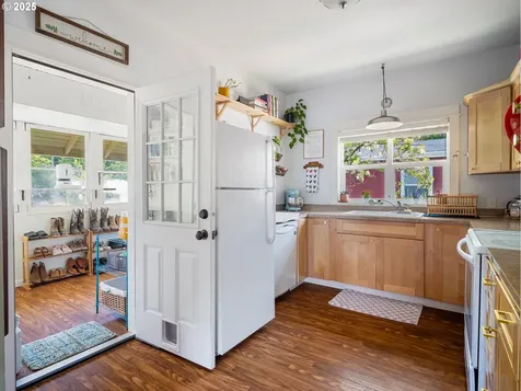 208 A Street Vernonia OR 97064