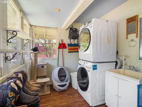 208 A Street Vernonia OR 97064