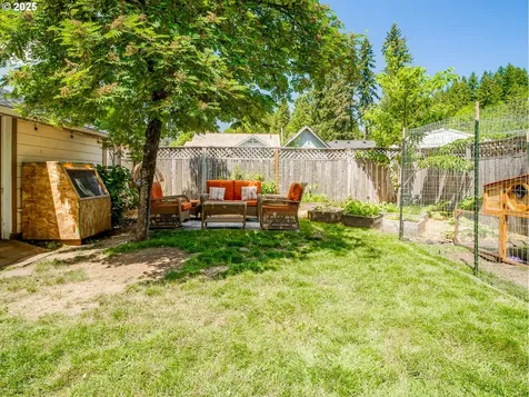 208 A Street Vernonia OR 97064