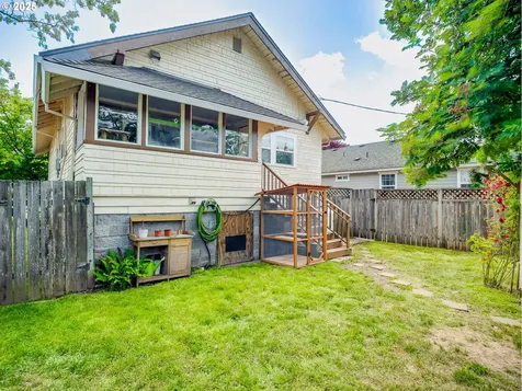 208 A Street Vernonia OR 97064