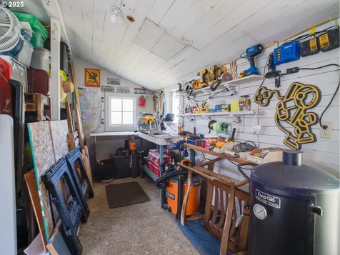 208 A Street Vernonia OR 97064