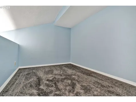 20333 S Sweetwood Lane Oregon City OR 97045