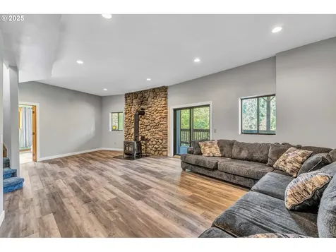 20333 S Sweetwood Lane Oregon City OR 97045