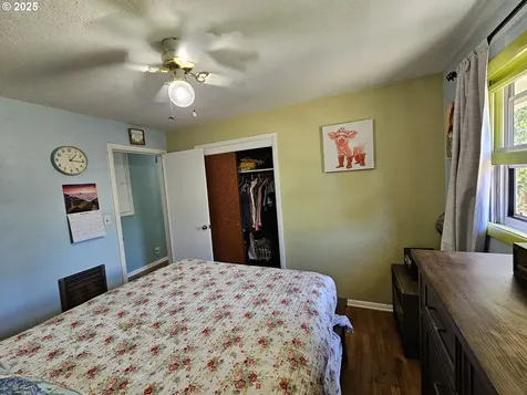 1899 Linnell Avenue Roseburg OR 97471