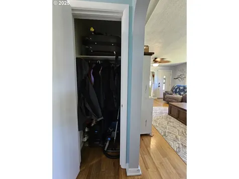 1899 Linnell Avenue Roseburg OR 97471