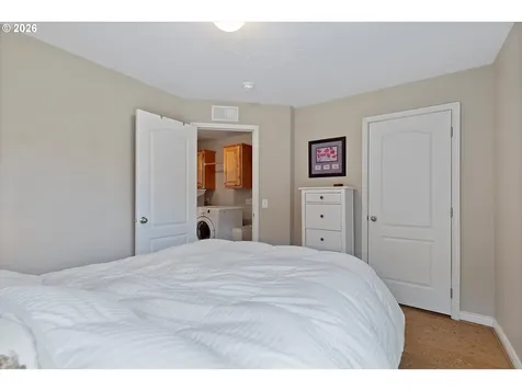 13354 NW Marina Way Portland OR 97231