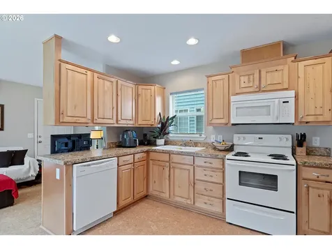 13354 NW Marina Way Portland OR 97231