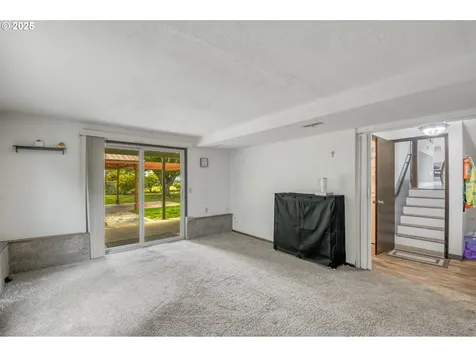 642 SW Cherry Park Road Troutdale OR 97060