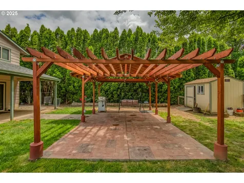 642 SW Cherry Park Road Troutdale OR 97060