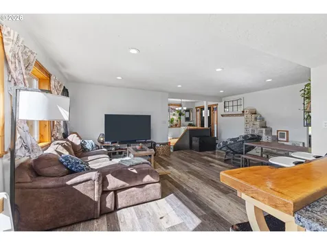 55593 Glen Aiken Creek Road Coquille OR 97423
