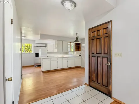 343 Cumberland Street Astoria OR 97103