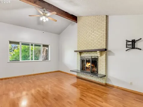 343 Cumberland Street Astoria OR 97103