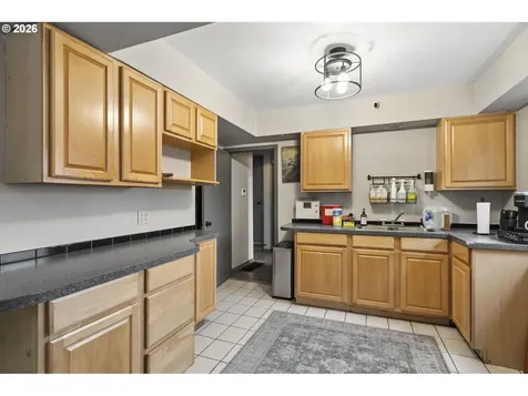 17641 SE Stark Street Portland OR 97233