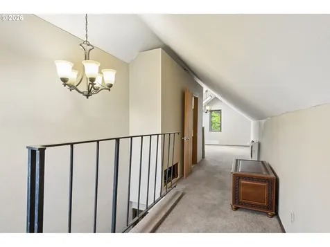 17641 SE Stark Street Portland OR 97233