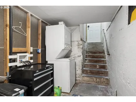 17641 SE Stark Street Portland OR 97233