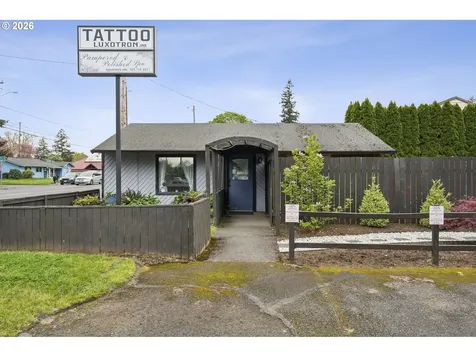17641 SE Stark Street Portland OR 97233