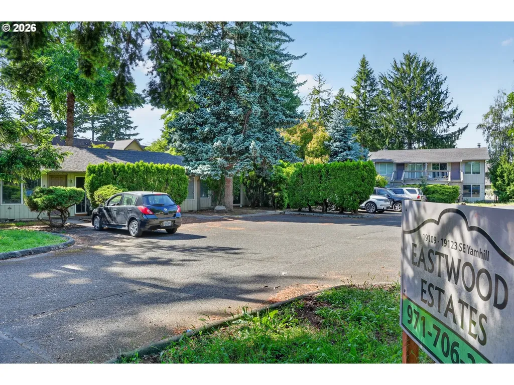 19109 SE Yamhill Street Portland OR 97233