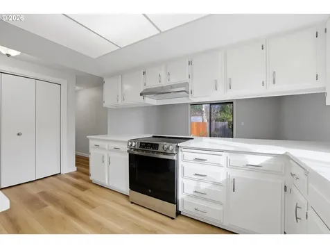 21634 SW Columbia Drive Tualatin OR 97062
