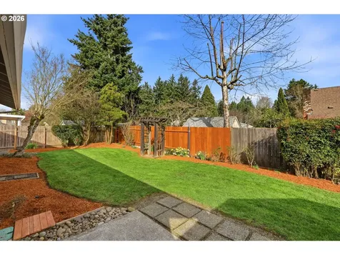 21634 SW Columbia Drive Tualatin OR 97062
