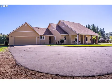 4300 Kahoe Drive Hood River OR 97031