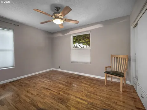 624 NE Edison Street Hillsboro OR 97124