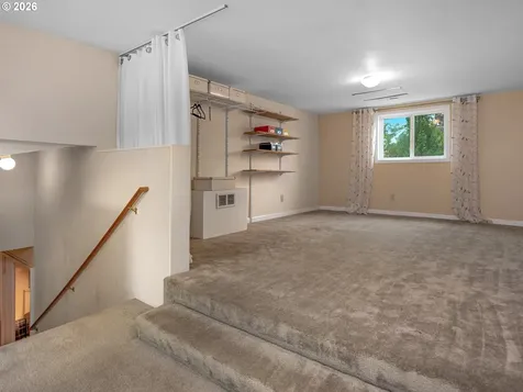 624 NE Edison Street Hillsboro OR 97124