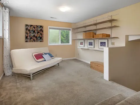 624 NE Edison Street Hillsboro OR 97124