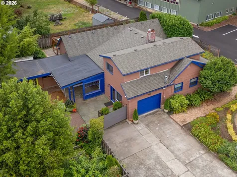624 NE Edison Street Hillsboro OR 97124