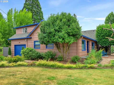 624 NE Edison Street Hillsboro OR 97124