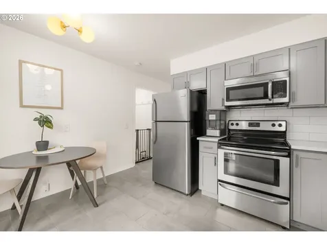 9880 SW 80th Avenue Portland OR 97223