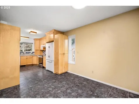 13015 NE Brazee Street Portland OR 97230