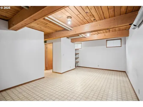 13015 NE Brazee Street Portland OR 97230