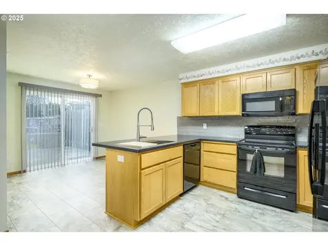 3023 NE Maloney Drive Mcminnville OR 97128