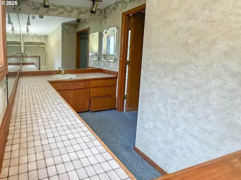 10588 SE 96th Avenue Happy Valley OR 97086