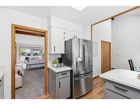 1306 Tamarisk Drive West Linn OR 97068