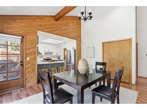 1306 Tamarisk Drive West Linn OR 97068