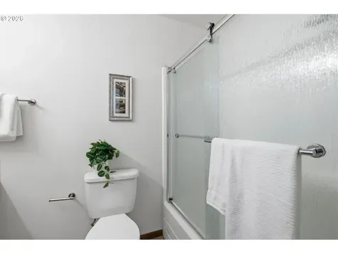 1306 Tamarisk Drive West Linn OR 97068