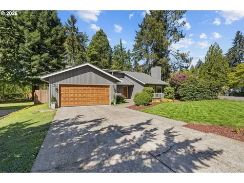 1306 Tamarisk Drive West Linn OR 97068