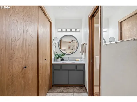1306 Tamarisk Drive West Linn OR 97068