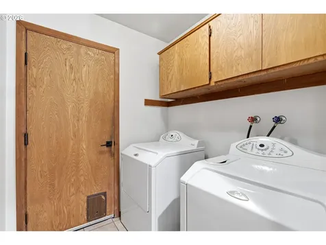 1306 Tamarisk Drive West Linn OR 97068