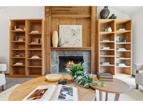 1306 Tamarisk Drive West Linn OR 97068