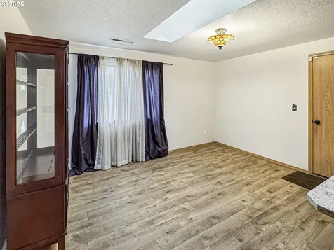 17606 SE 22nd Street Vancouver WA 98683