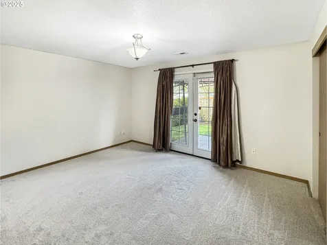 17606 SE 22nd Street Vancouver WA 98683